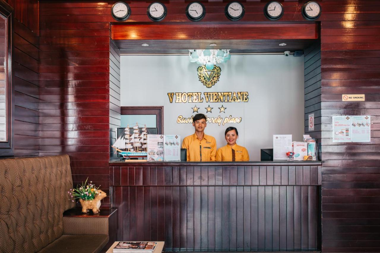 V Hotel В'єнтьян Екстер'єр фото